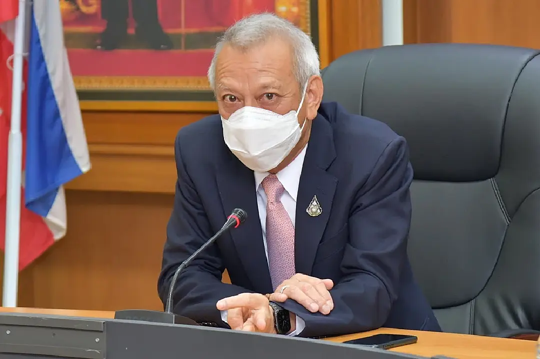 สโมสรฟุตบอลยังสิงห์ หาดใหญ่ ยูไนเต็ด เข้าพบรัฐมนตรีท่องเที่ยวฯ ก่อนไปอังกฤษ
