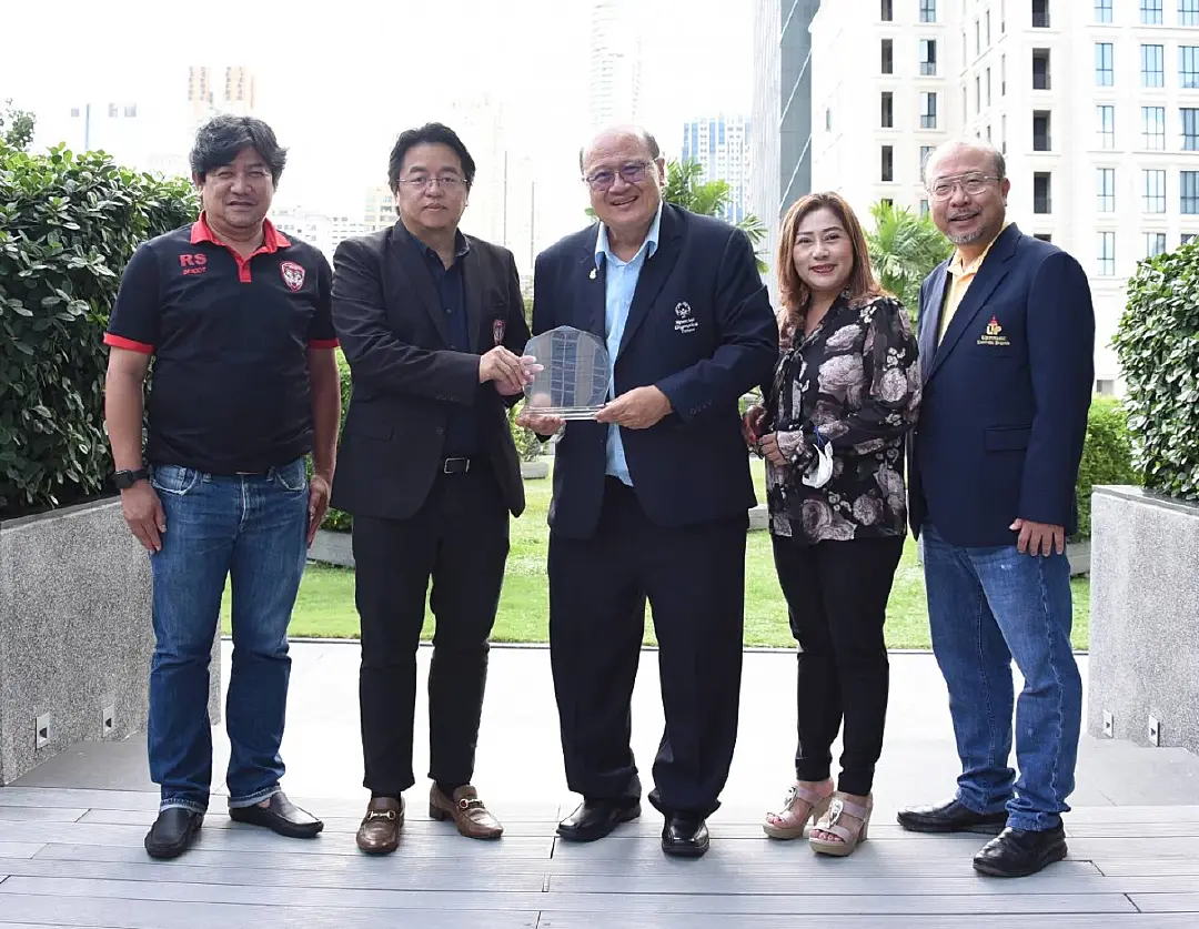 เกือบ 2 ล้าน ! เมืองทอง-บียู ร่วมมอบรายได้ให้ สมาคมกีฬาสเปเชียลโอลิมปิคไทย