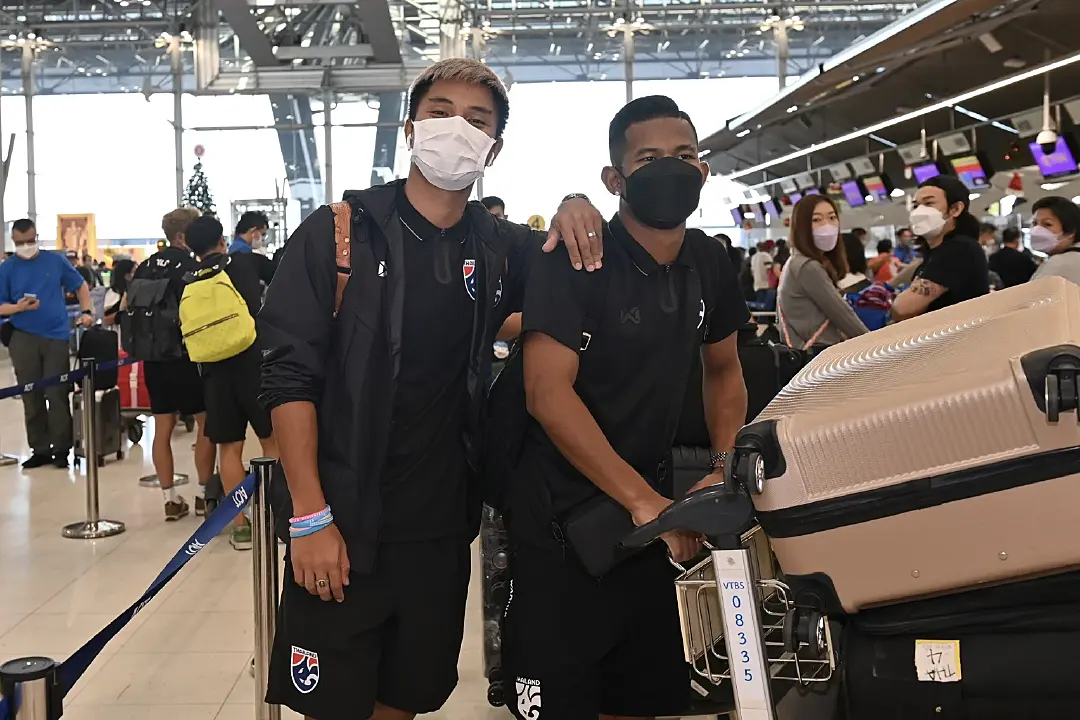 "มาโน่" นำ 22 แข้งช้างศึก เดินทางไปอินโดนีเซีย มั่นใจรับมือเสียงเชียร์ได้