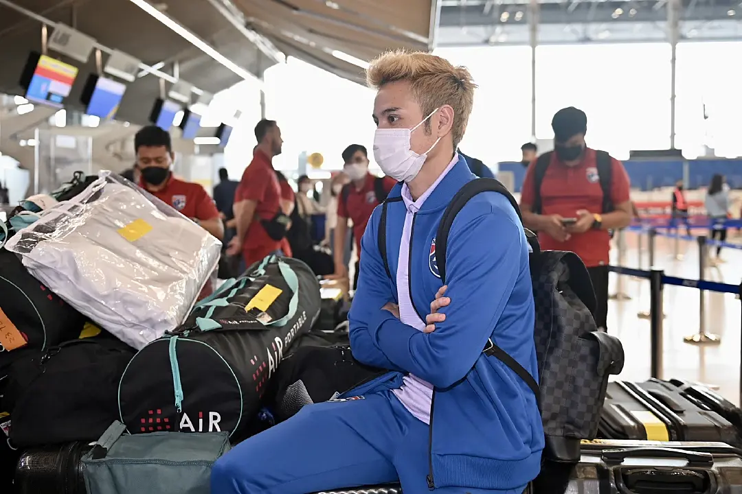 ทีมชาติไทย ยกพลบุกเวียดนาม, มาโน่ เผยเช็คอาการ ธีรศิลป์ วันต่อวัน