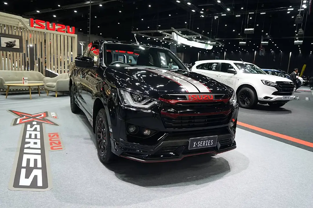 อีซูซุ นำ เดอะนิว มิว-เอ็กซ์ รุ่นพิเศษ,ดีแมคซ์ MAGIC EYEs ร่วมงาน Fast Auto Show Thailand & EV Expo 2023 