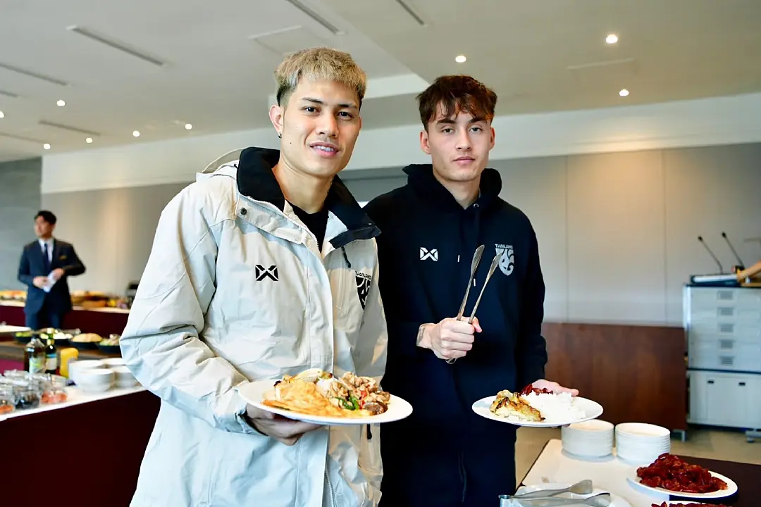 “มาดามแป้ง” จัดให้ ประสานสั่งอาหารไทยถูกหลักโภชนาการให้แข้ง ช้างศึก