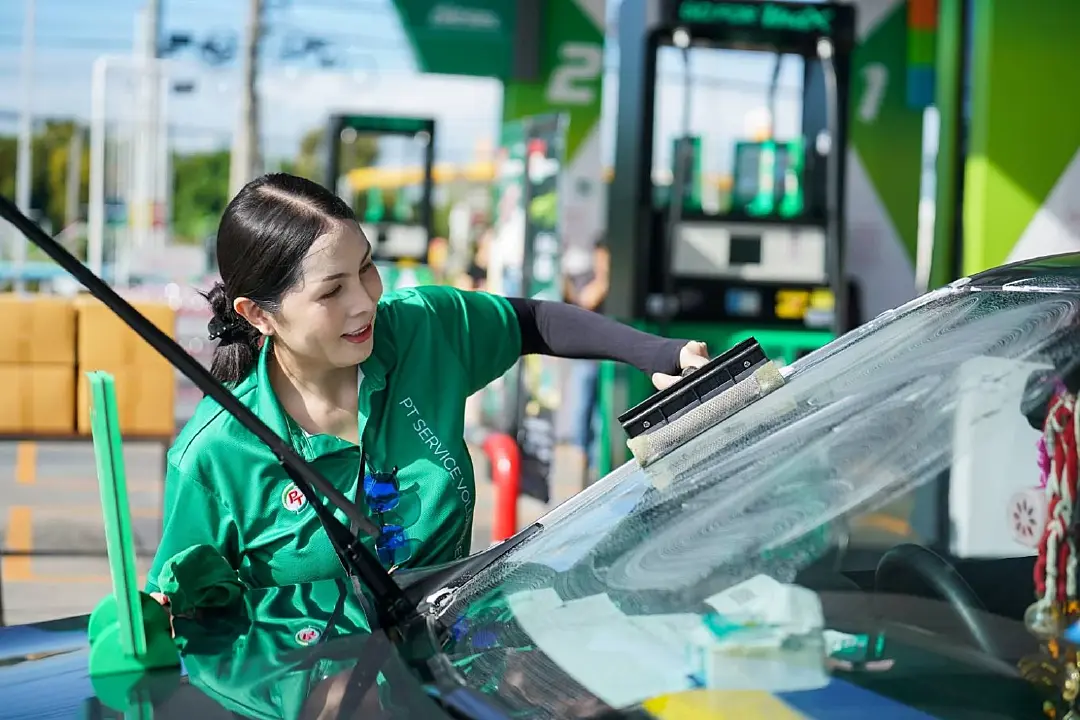 PTG ส่ง \"PT Service Volunteer\" บริการเติมสุขถึงมือลูกค้า