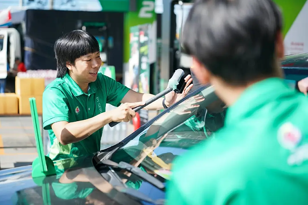 PTG ส่ง \"PT Service Volunteer\" บริการเติมสุขถึงมือลูกค้า