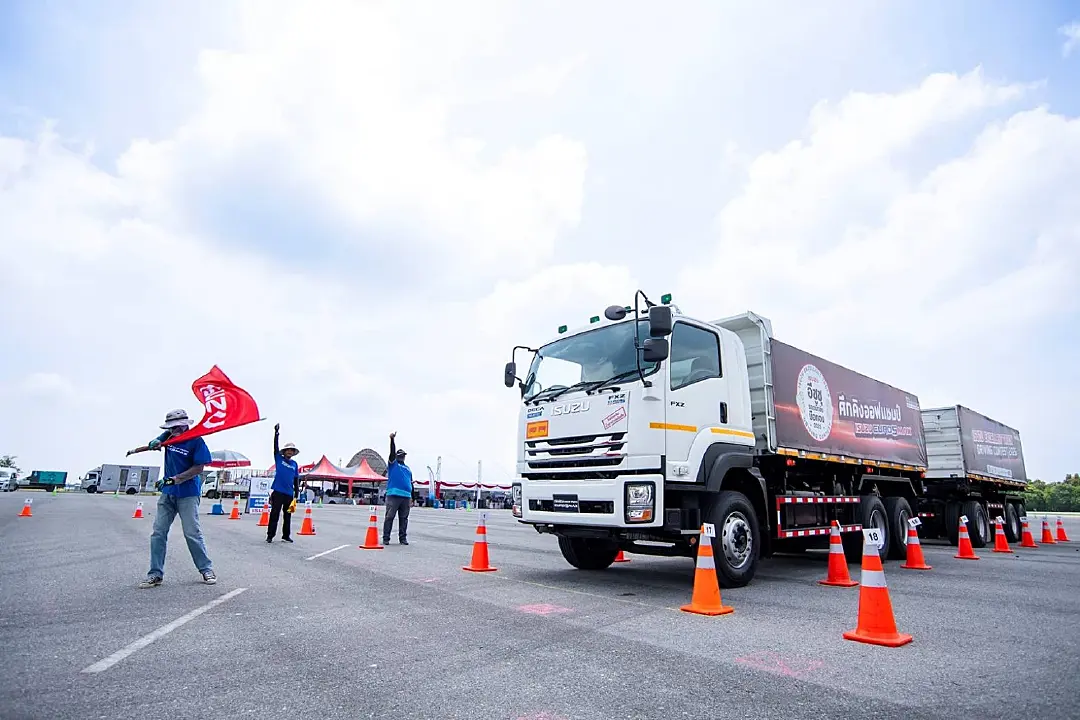 อีซูซุ ผนึกกรมการขนส่งฯ จัดศึกคิงออฟแชมป์ ISUZU EURO 5 MAX ชิงรางวัลรวม 1 ล้านบาท