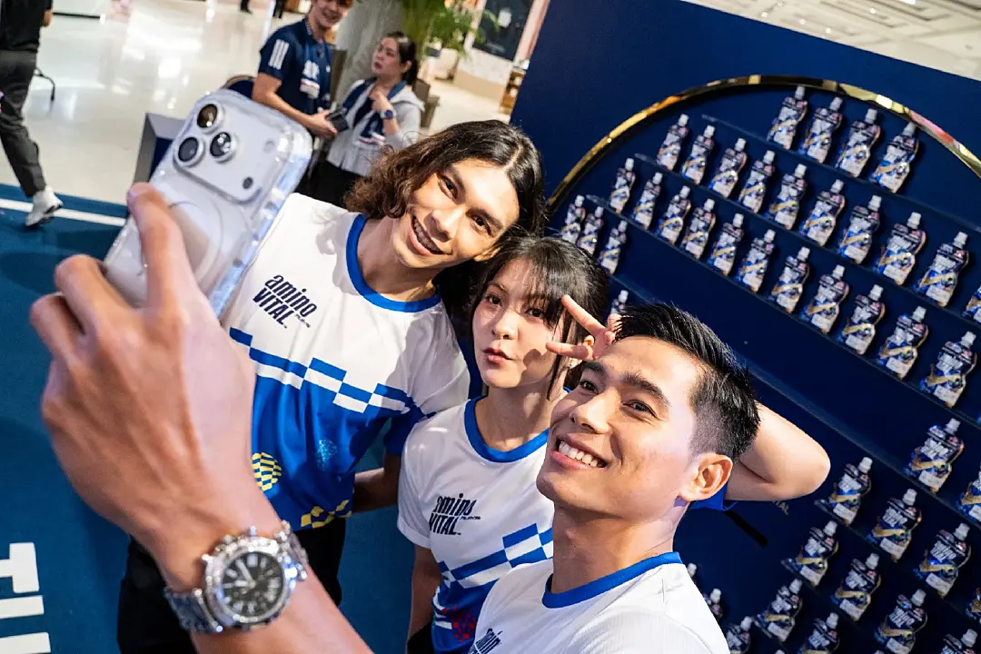 โอ๊ต-จิมมี่-น้ำผึ้ง นำทัพแฟนกีฬา “ชนะใจตัวเอง” ไปกับ แคมเปญ You Are The Medal โดยอะมิโนไวทัล