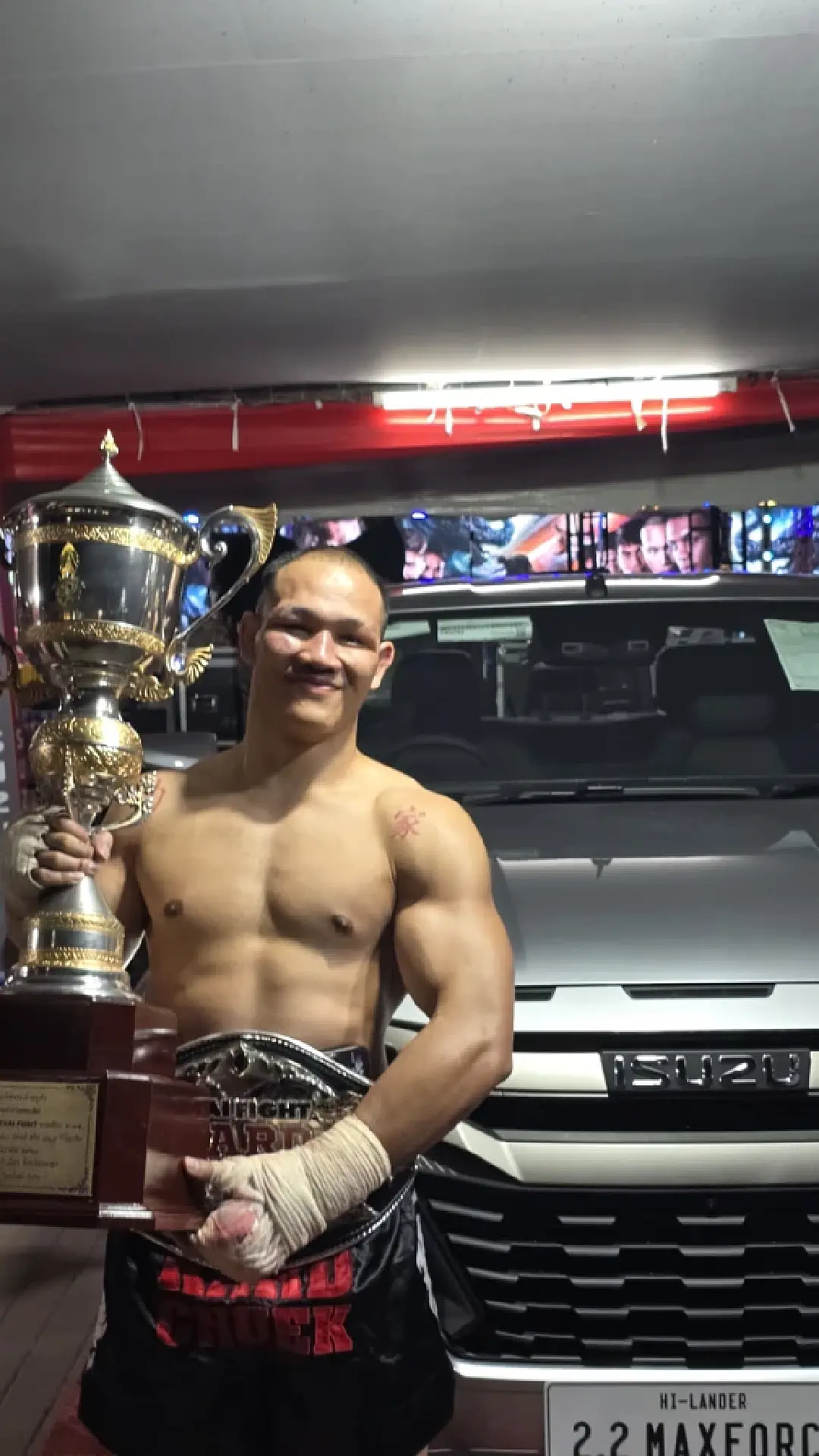 อีซูซุร่วมยินดีแชมป์ THAI FIGHT 2025 แจกรางวัลใหญ่ Isuzu D-Max