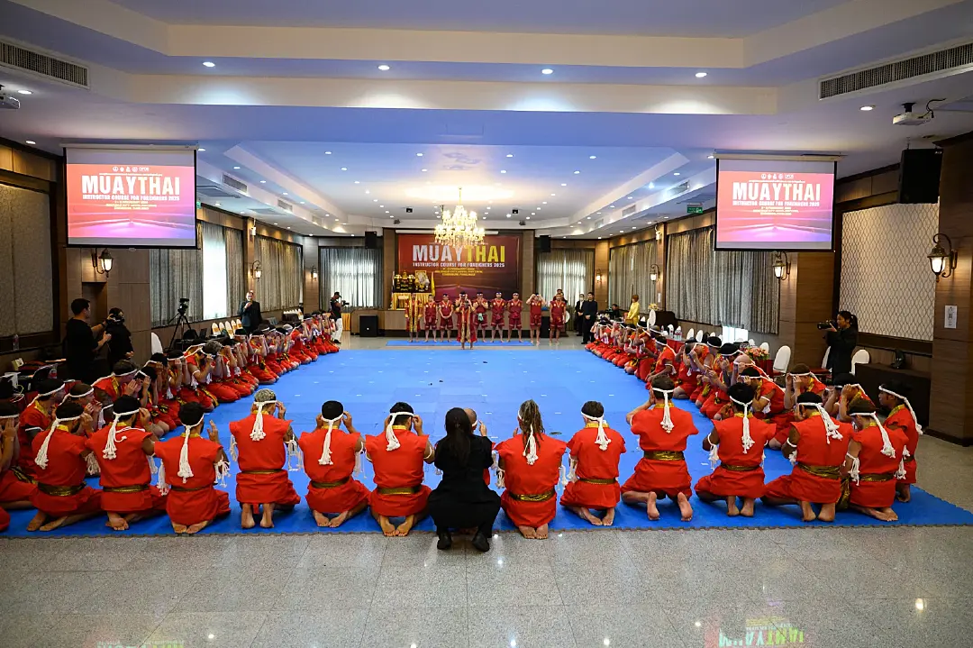 ปิดฉากยิ่งใหญ่! สคม. กกท. มอบประกาศนียบัตร “ผู้ฝึกสอนมวยไทยชาวต่างชาติ”