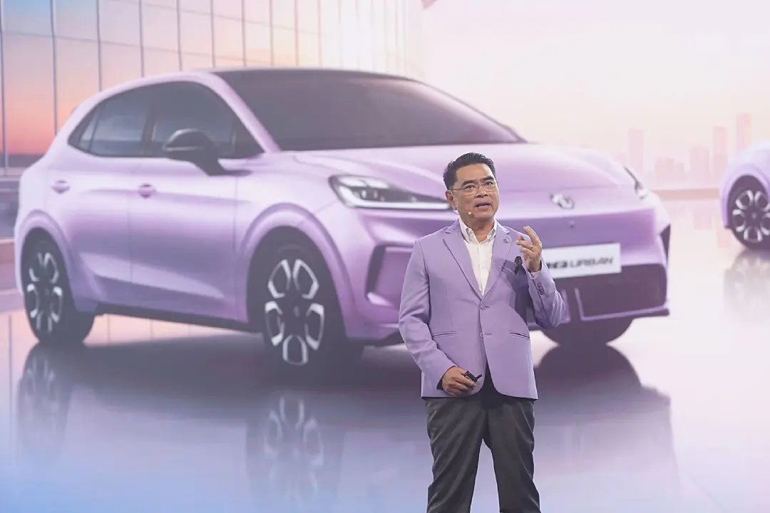 เอ็มจี เปิดตัว NEW MG URBAN พร้อมเทคโนโลยี Auto Parking เริ่มต้น 529,900 บาท