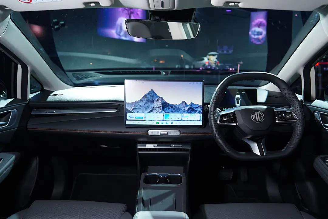เอ็มจี เปิดตัว NEW MG URBAN พร้อมเทคโนโลยี Auto Parking เริ่มต้น 529,900 บาท