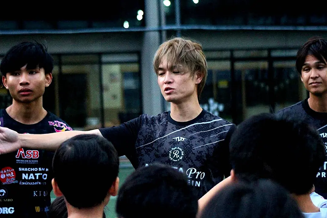 TAKUYA เปิดคลินิกเลี้ยงบอล ดึง “เต๋าดินโญ่” ร่วมติวเด็กไทยสู่ระดับโลก