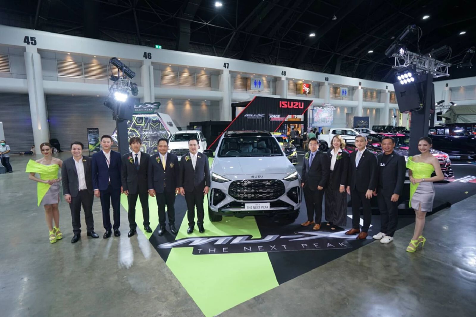 อีซูซุจัดเต็มรถแต่งแน่นบูธ พร้อมอวดโฉม NEW! MU-X "THE NEXT PEAK" ในงาน Bangkok Auto Salon 2024 อีซูซุจัดเต็มรถแต่งแน่นบูธ พร้อมอวดโฉม NEW! MU-X "THE NEXT PEAK" ในงาน Bangkok Auto Salon 2024