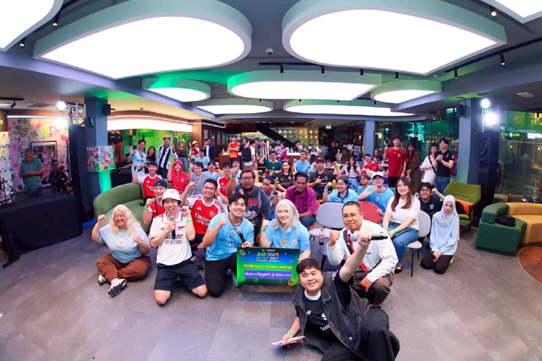 AIS SIAM CO-PLAY NIGHT งานดูบอลสดกลางสยามแควร์ที่ไม่เหมือนใคร
