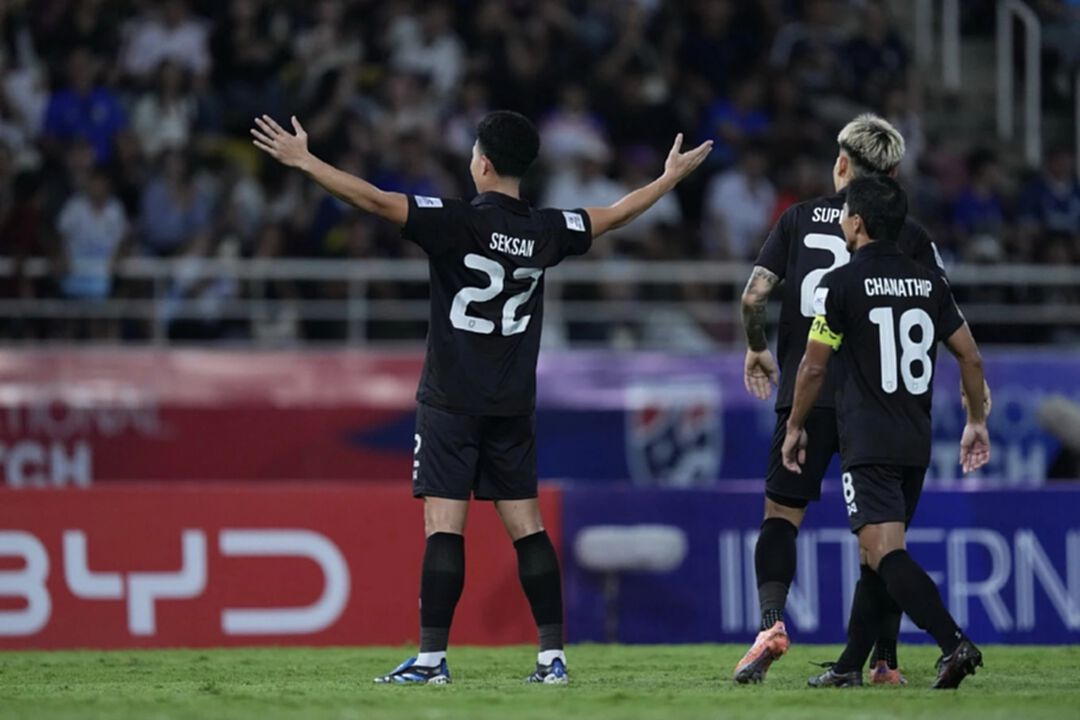 "เสกสรรค์ ราตรี" ดาวรุ่งไทยแห่งปี 2025 เด่นทั้งในลีก และทีมชาติ