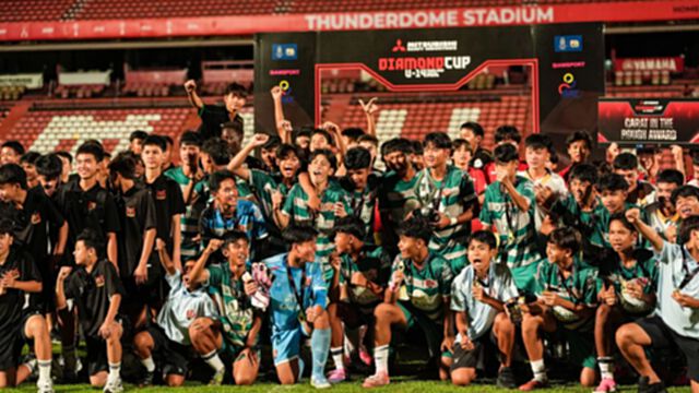 อัสสัมชัญ ยูไนเต็ด คว้าแชมป์ "MITSUBISHI HEAVY INDUSTRIES DIAMOND CUP U-14 THAILAND 2026" สมัยที่ 4 อัสสัมชัญ ยูไนเต็ด คว้าแชมป์ "MITSUBISHI HEAVY INDUSTRIES DIAMOND CUP U-14 THAILAND 2026" สมัยที่ 4